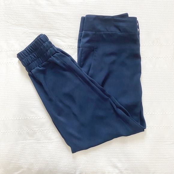 HELMUT LANG WOMEN'S NAVY HIGH RISE RELAXED ELASTIC CUFFS CROPPED DRESS PANTS - Picture 9 of 9